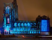 Lumière intemporelle : Projections sur la cathédrale de Strasbourg